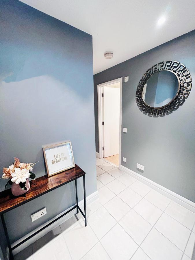Amazing Flat Near South Kensington - 2 To 3 Bedrooms London Exteriör bild